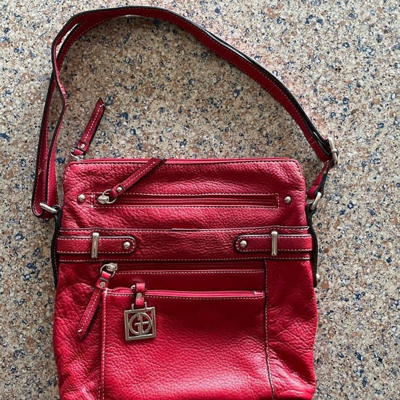 Guano Bernini Red Leather Shoulder Bag - Picture 1 of 10